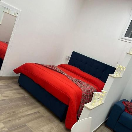Vittoria Home Naples Luaran gambar